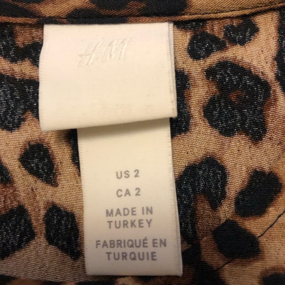 Classic animal print midi dress, cinched waist, 2 - Picture 5 of 5